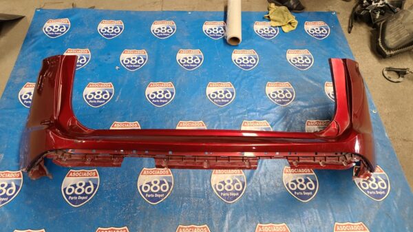Defensa trasera Edge 15-17 B-6586 (bodega)
