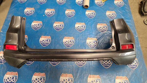 Defensa trasera Crv 15-16 D-407 (bodega)