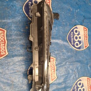 Foco (faro) izquierdo lexus Nx200T 15-17 121316 (bodega)
