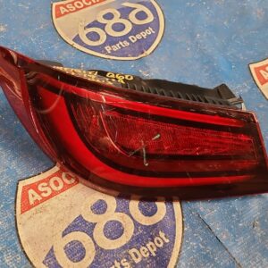 Mica izquierda Infiniti Q60 17-19 B-0213 (bodega)