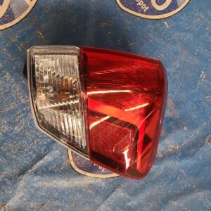 Mica derecha Forester 19-21 B-0046 (Bodega)