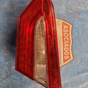 Mica de cajuela derecha Camry 18-19 C-0853 (bodega)