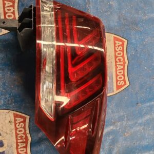 Mica izquierda Lexus LS 460 13-17 B-9058 (bodega)