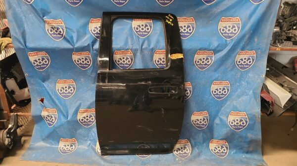Puerta trasera izquierda double cab Ram 09-18 728931 (bodega)