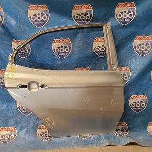 Puerta trasera derecha Camry  18-20 161102 (bodega)