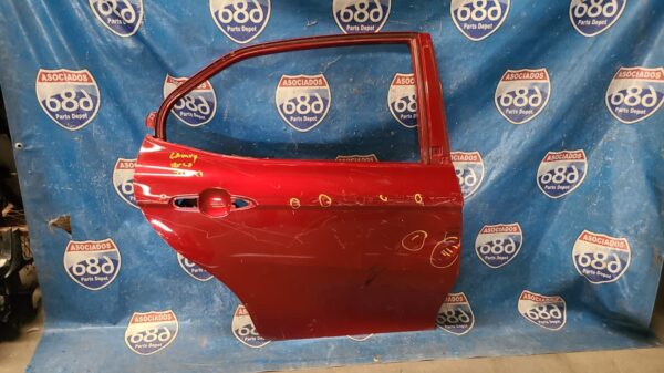 Puerta trasera derecha Camry 18-20 338197 (bodega)