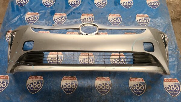 Defensa delantera Prius 19-20 B-2099 (bodega)