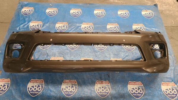 Defensa delantera Qx80 15-17 B-9031 (bodega)