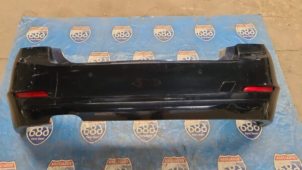 Defensa trasera Bmw 328i sedan 12-15 B-5658 (bodega)