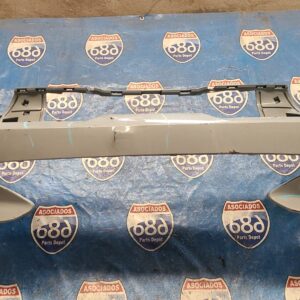 defensa delantera Kia k5 21 B-9027 (bodega)