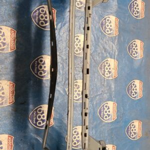 defensa delantera Tacoma 16-20 B-1097 (bodega)
