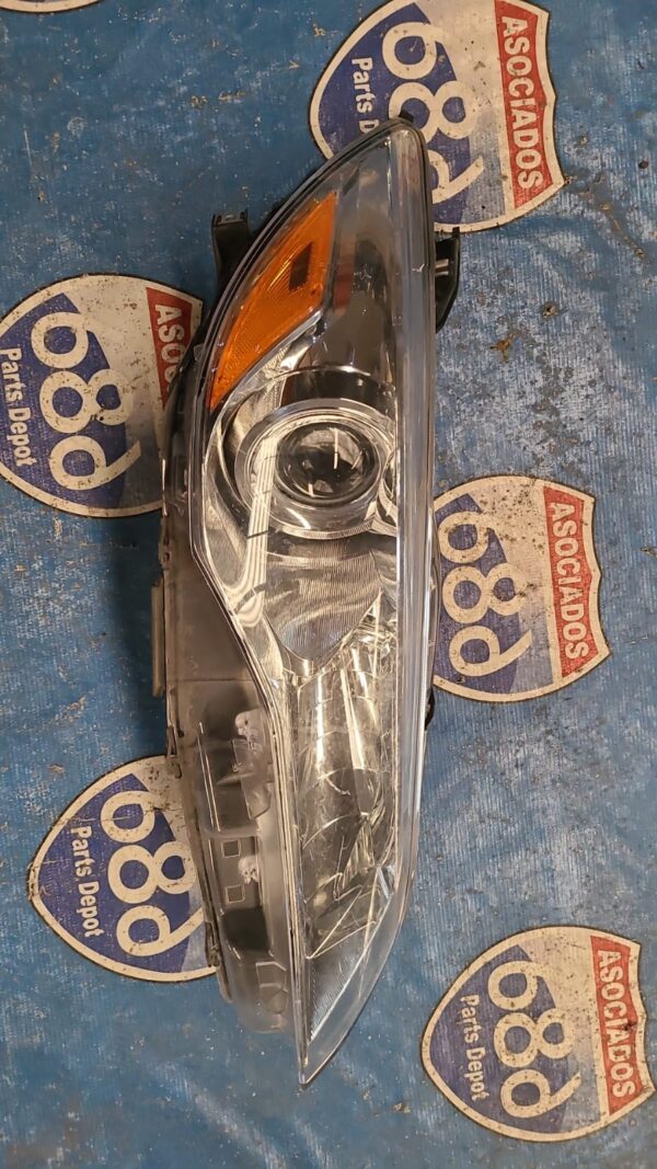 Foco derecho Camry 15-17 019893 rack A2 (bodega)