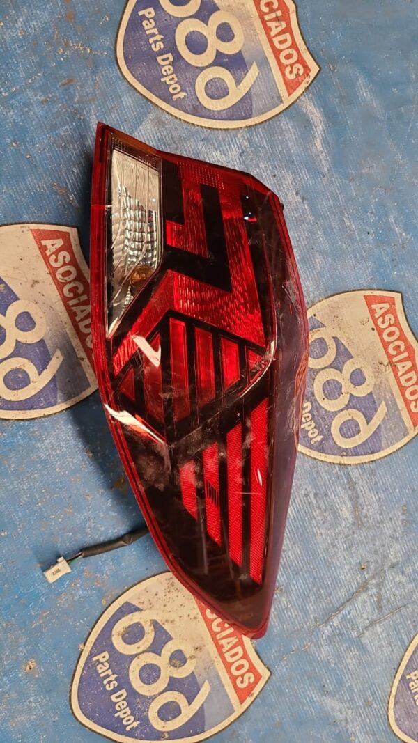 Mica derecha Elantra 19-20 019873 (bodega)