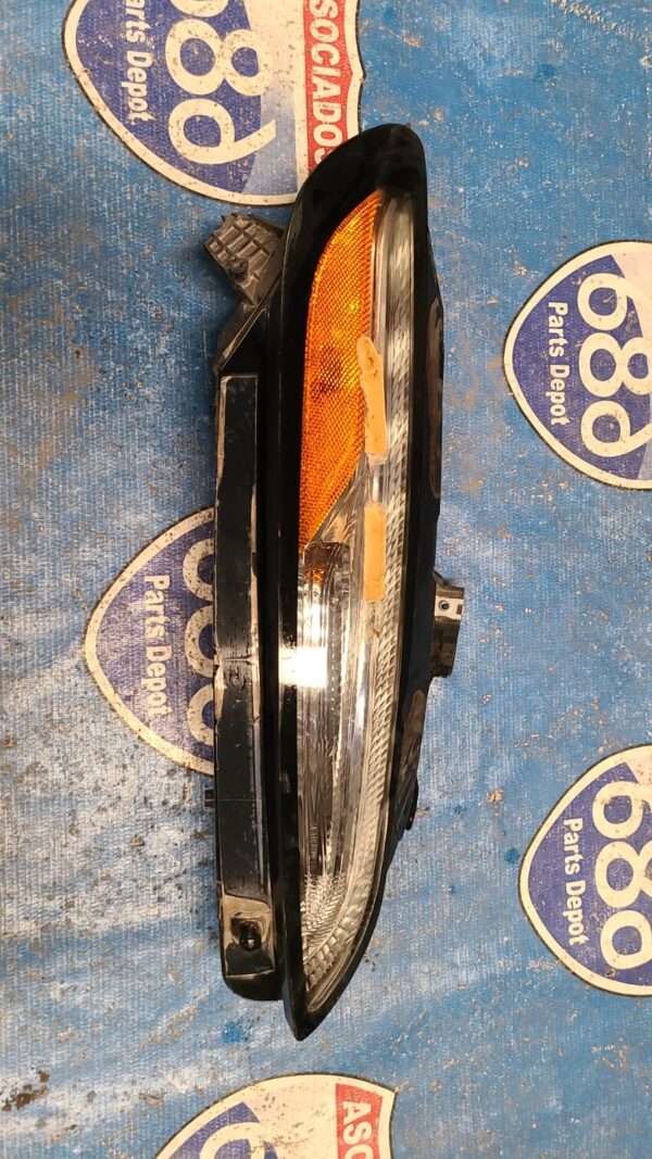 Foco (cuarto) Cherokee 14-18 0724 rack A2 (bodega)