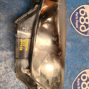 foco derecho Corolla 14-16 019778 rack E2 (bodega)
