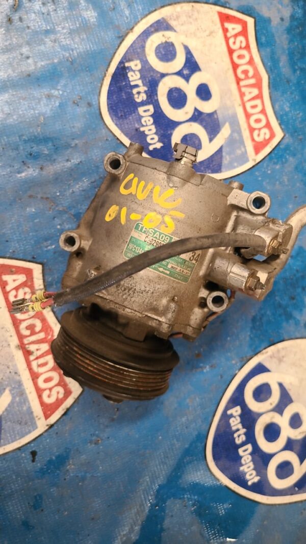 Compresor civic 01-05 019800 (bodega)