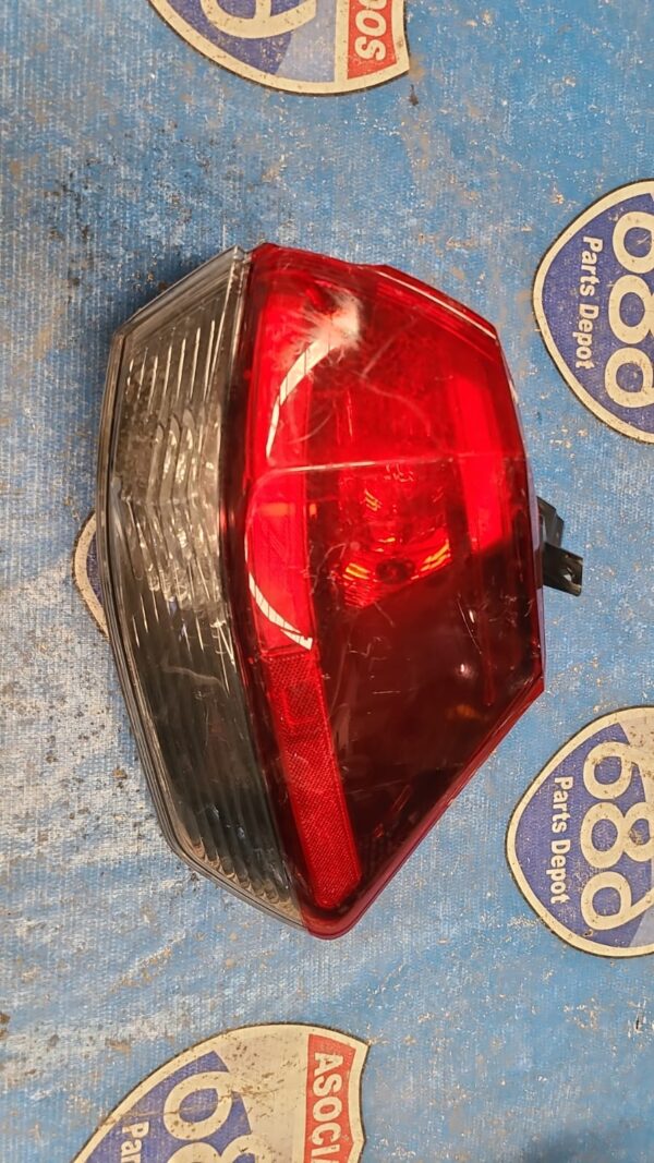 Mica derecha Rouge 17-19 09302 (bodega)