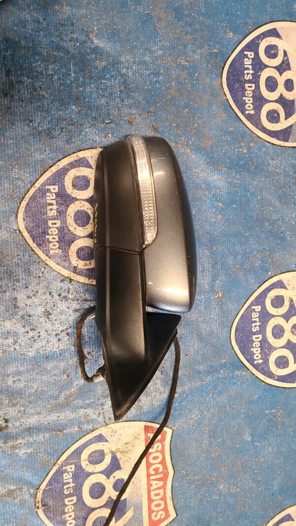 retrovisor derecho Jetta 11-18 019763 (bodega)
