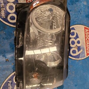 foco derecho Compass  11-13 199606 rack E2 (bodega)