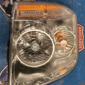 foco derecho Yukon 07-14 F-0293 rack E2 (bodega)