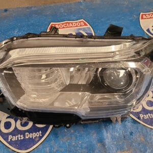 foco izquierdo Tacoma 16-21 897239 rack F1 (bodega)