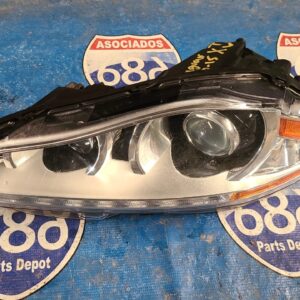 foco izquierdo Jaguar 10-15 165979 rack F1 (bodega)