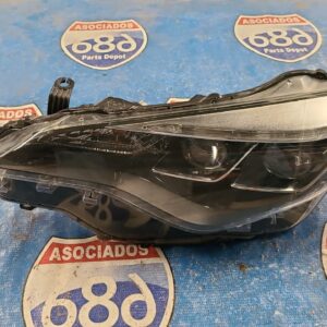 foco izquierdo Corolla SE 17-19 300141 (bodega)