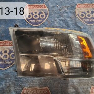 foco izquierdo Ram 2013-18 019538 rack D4 (bodega)
