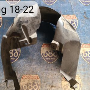 tolva frontal derecha Mustang 2018-22 019565 (bodega)