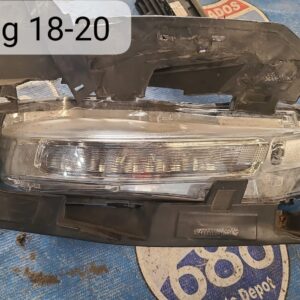 Faro mustang 2018-22 019526 (bodega)