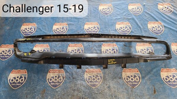 Bisel parrilla challenger 2015-22 019491 (bodega)