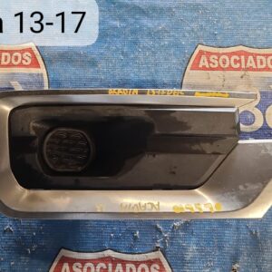 tapon de defensa derecho acadia 2013-17 019490 (bodega)