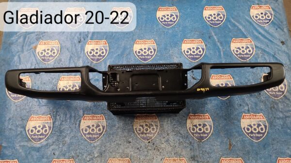 ddefensa trasera jeep gladiator 2020-22 019474 (bodega)