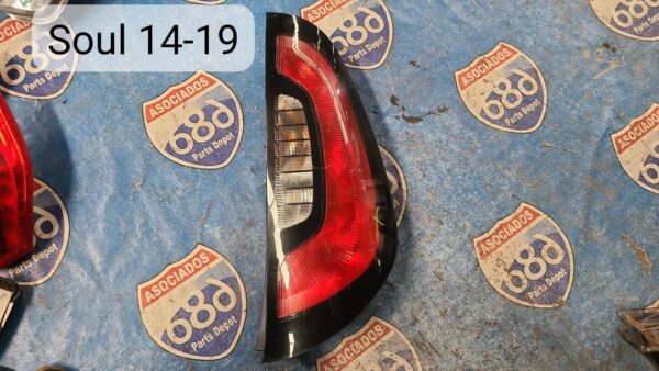 Mica derecha kia soul 2014-19 019458 (bodega)