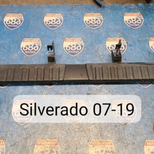 estribo silverado/sierra 2007-18 019431 (bodega)