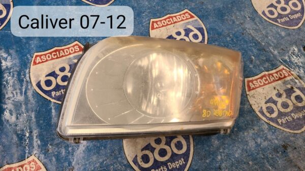 foco izquierdo dodge caliber 2007-12 019374 (bodega)