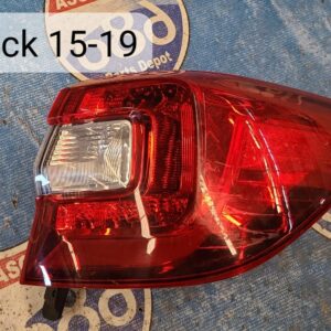 mica derecha subaru outback 2015-19 019386 (bodega)