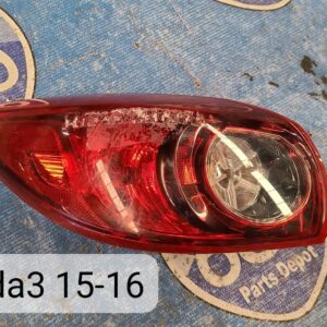 mica izquierda mazda 3 2014-16 019381 (bodega)