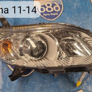 foco derecho sienna 2011-14 019348 rack A3 (bodega)