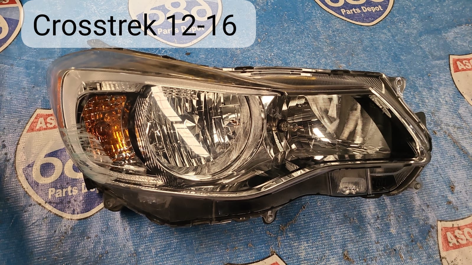 WhatsApp Image 2024-02-05 at 12.19.51 PM foco derecho subaru crosstrek 2012-16 019347 rack A3 (bodega)
