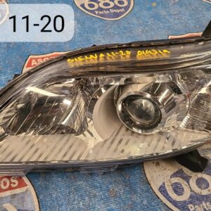 foco izquierdo sienna 2011-20 019319 (bodega)