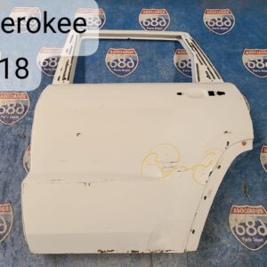 puerta trasera izquierda grand cherokee 2011-20 019310 (bodega)