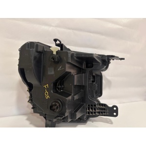 FOCO PRICIPAL DE GMC YUKON DENALI 2021-2023 OEM