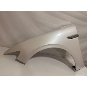 GUARDAFANGO IZQUIERDO LINCOLN CONTINENTAL 2018-2024 OEM