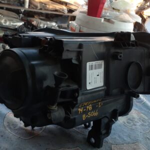 Cherokee 14-18 -L- B-5066 faro izquierdo