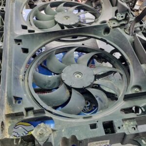 Ventiladores y radiador y la chapa del cofre altima 2016-2018