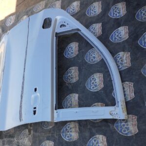 Silverado 19-21 -L- B-5605 puerta delantera izquierda