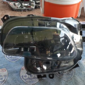Cherokee 14-18 -L- B-5066 faro izquierdo