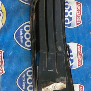 Jetta 2.0 2011-2014 R-3824 (rejilla defensa delantera)