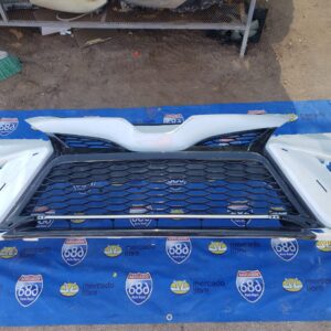 Camry 18-21 07890 DEFENSA DELANTERA